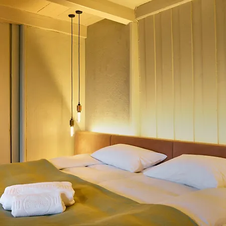 Tollboden - Unike 4*