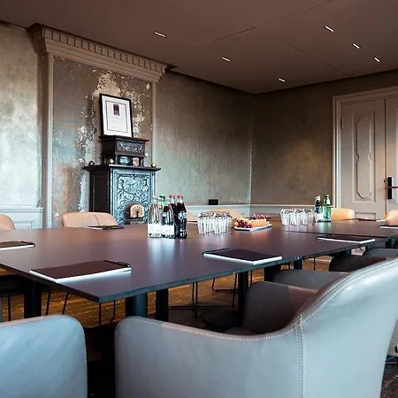Tollboden & Restaurant Szálloda