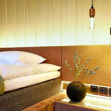 Tollboden & Restaurant Hotel