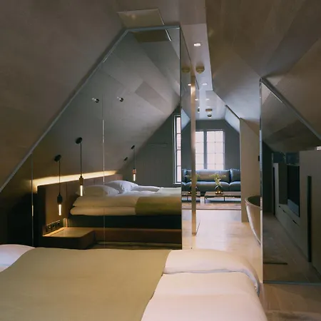 Отель Tollboden & Restaurant 4*