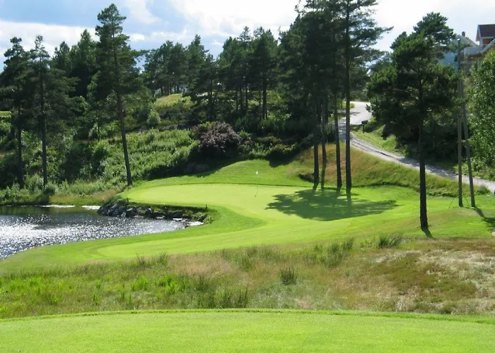 Отель Tollboden & Restaurant 4*