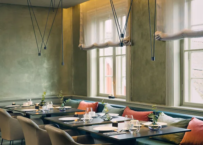 Tollboden & Restaurant Отель Крагерё